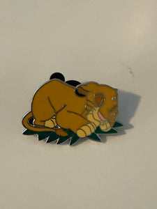 Simba Napping Pin