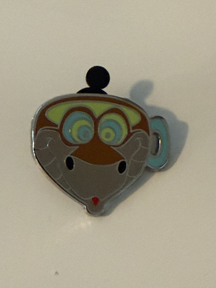 Kaa Mug Pin
