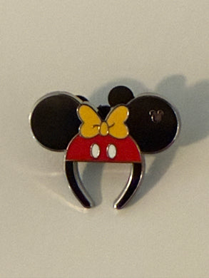 Minnie Mouse Ears Hidden Disney Pin