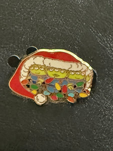 DSSH Toys for Tots Little Green Men Limited Edition 500 Pin