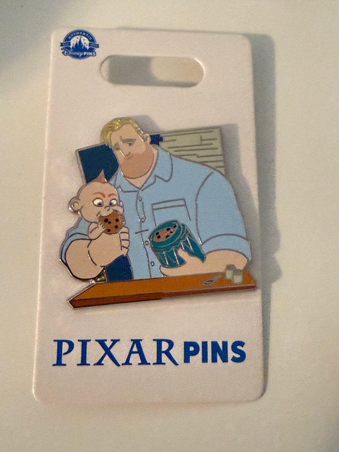 Jack Jack and Mr. Incredible Pin New on Card
