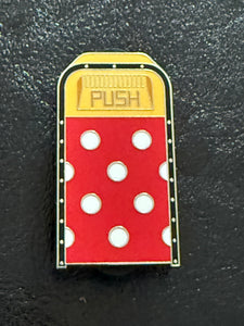 Minnie Mouse Trash Can Pin