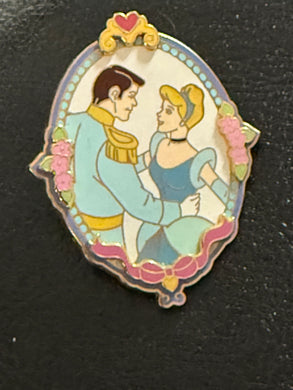 Cinderella and Prince Charming 2003 Pin