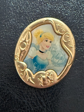 Cinderella Gold Frame Mystery Pin