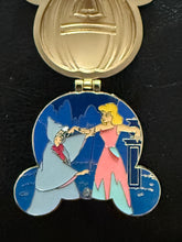 DSSH Cinderella and Fairy Godmother LE400 Pin