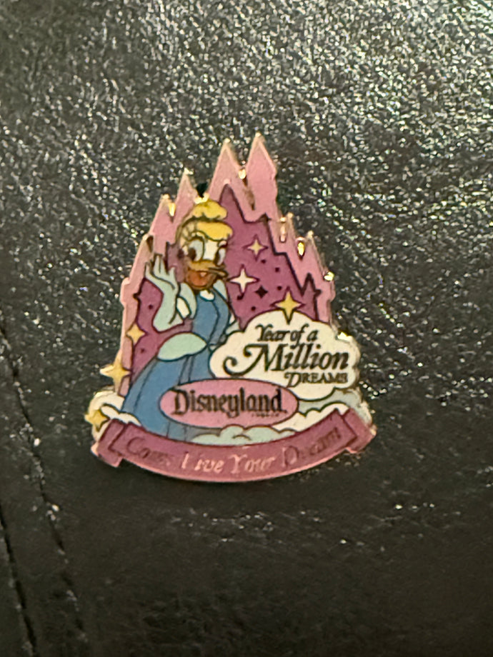 Daisy as Cinderella Come Live Your Dreams Pin