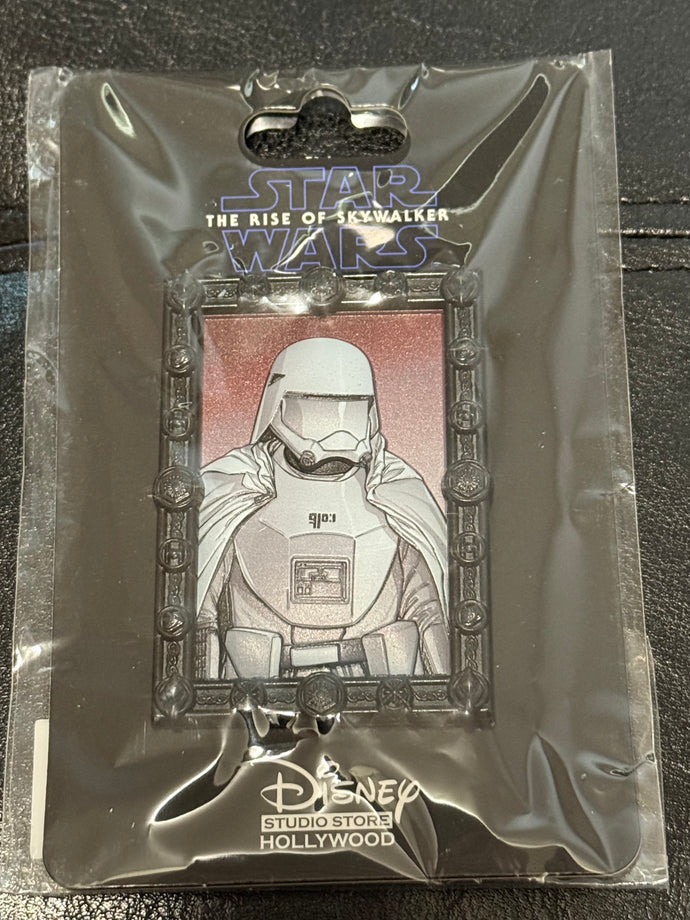 DSSH Snow Trooper Rise of Skywalker Limited Edition 400 Pin