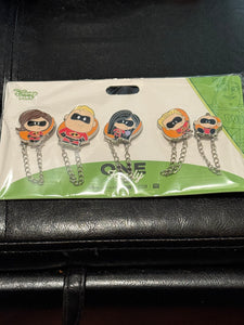 The Incredibles One Family Limited Edition 5 Pin Set New in Package