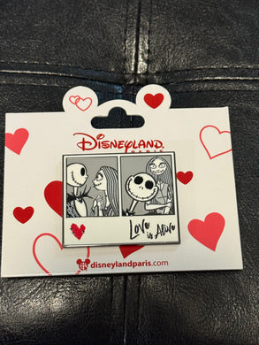 Jack and Sally Disneyland Paris Pin New on Card