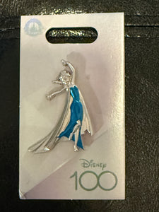 Elsa Disney 100 Pin New on Card