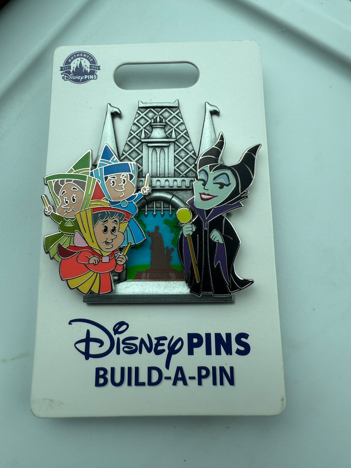 Maleficent and Fairies Build A Pin New on Card