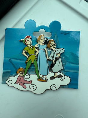 Peter Pan Disneyland Paris Pin New on Card