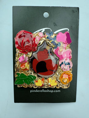 Queen of Hearts Park Pack Limited Edition Pin