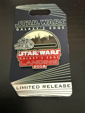 Star Wars Galaxy's Edge Slider Limited Release Pin New on Card