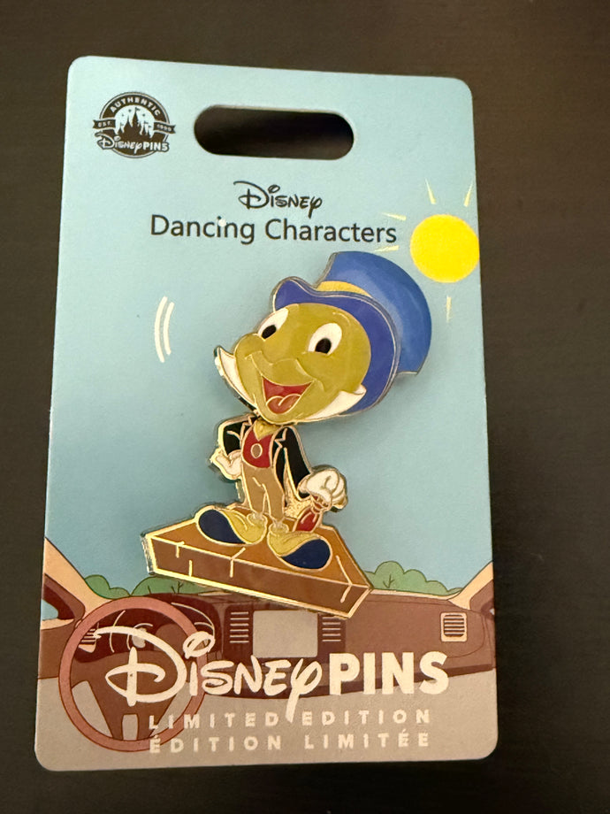 Jiminy Cricket Dancing Characters Limited Edition Pin New on Card