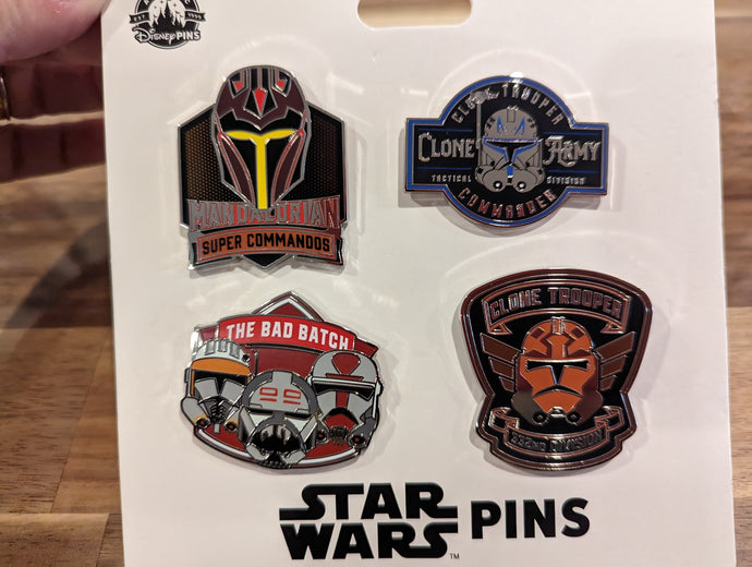 Star Wars 4 Pin Booster New in Package