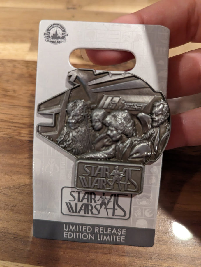 Star Wars Limited Release Pin New on Card