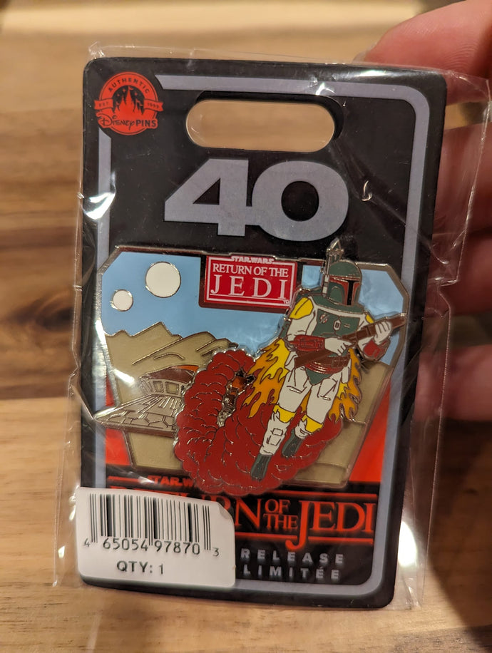 Star Wars Return of the Jedi Limited Release Pin New on Card