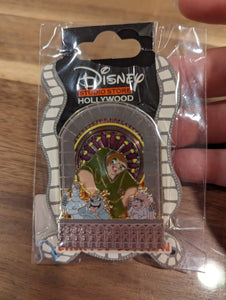 Hunchback of Norte Dame DSSH Limited Edition Pin New on Card