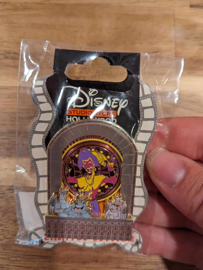 Jester from the Hunchback of Notre Dame Limited Edition Pin New on Card
