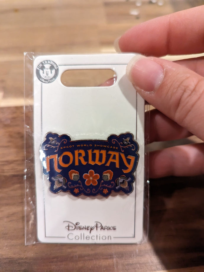 Norway Pin New on Card