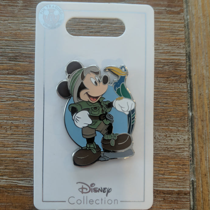 Safari Mickey Pin New on Card