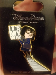 Edna Mode from the Incredibles "It's My Way or the Runway" Pin New on card