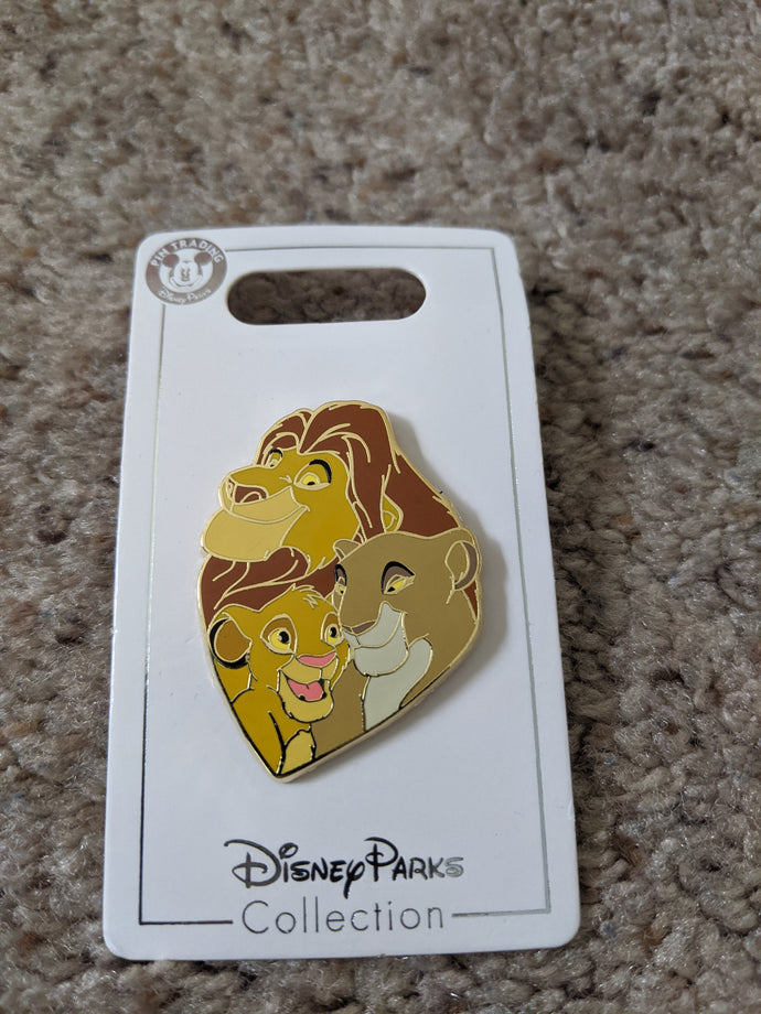 Lion King Family Pin New on Card