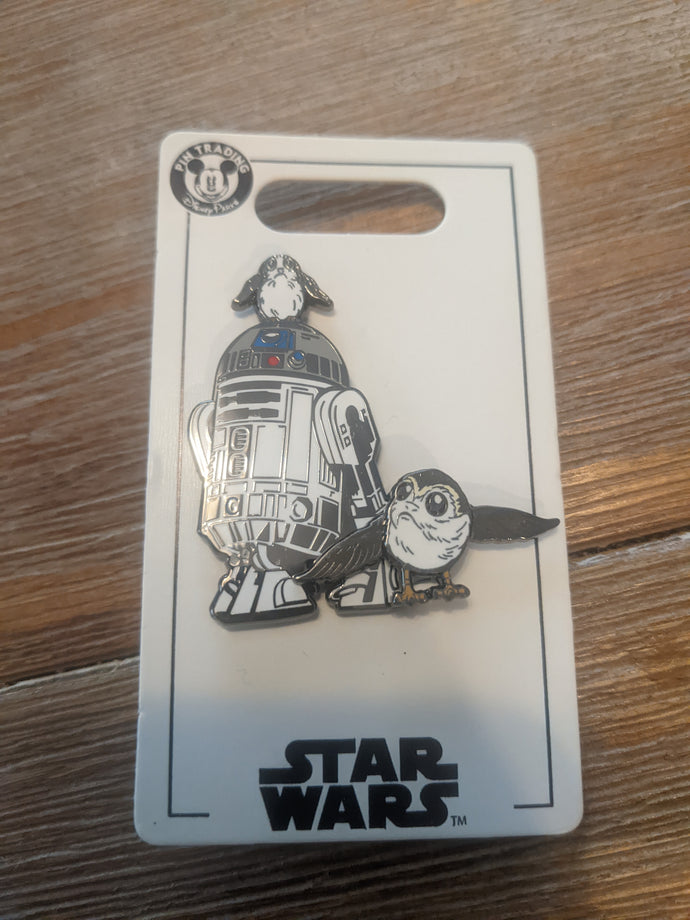 R2D2 and Porg Pin New on Card